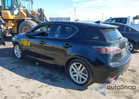 2015 Lexus Ct 200H из США, поврежденный, VIN JTHKD5BH8F2231818